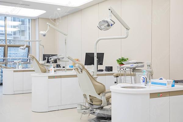 西安交通大學(xué)口腔醫(yī)院開(kāi)放診室