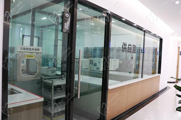 成都貝臣口腔醫(yī)院補牙費用