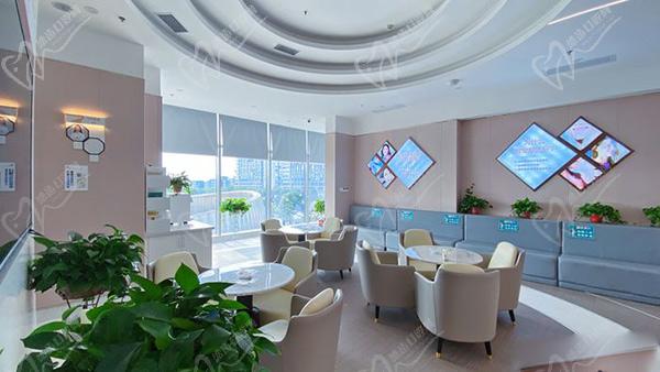 西安小白兔口腔醫(yī)院價(jià)目表